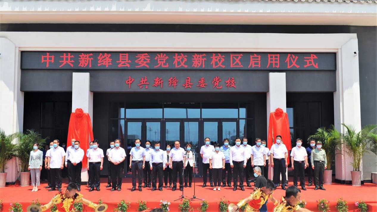 ɽ����Ͷ�������ųн��������ί��У��У����ʽ����