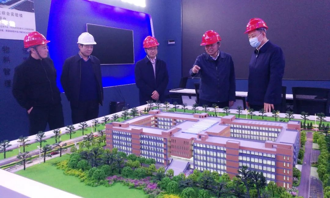 ������ί����⿡����ɽ����Ͷ�������ųн���ɽ��ũҵ��ѧ�½��ۺ�ʵ��¥GGPoker��Ŀ����