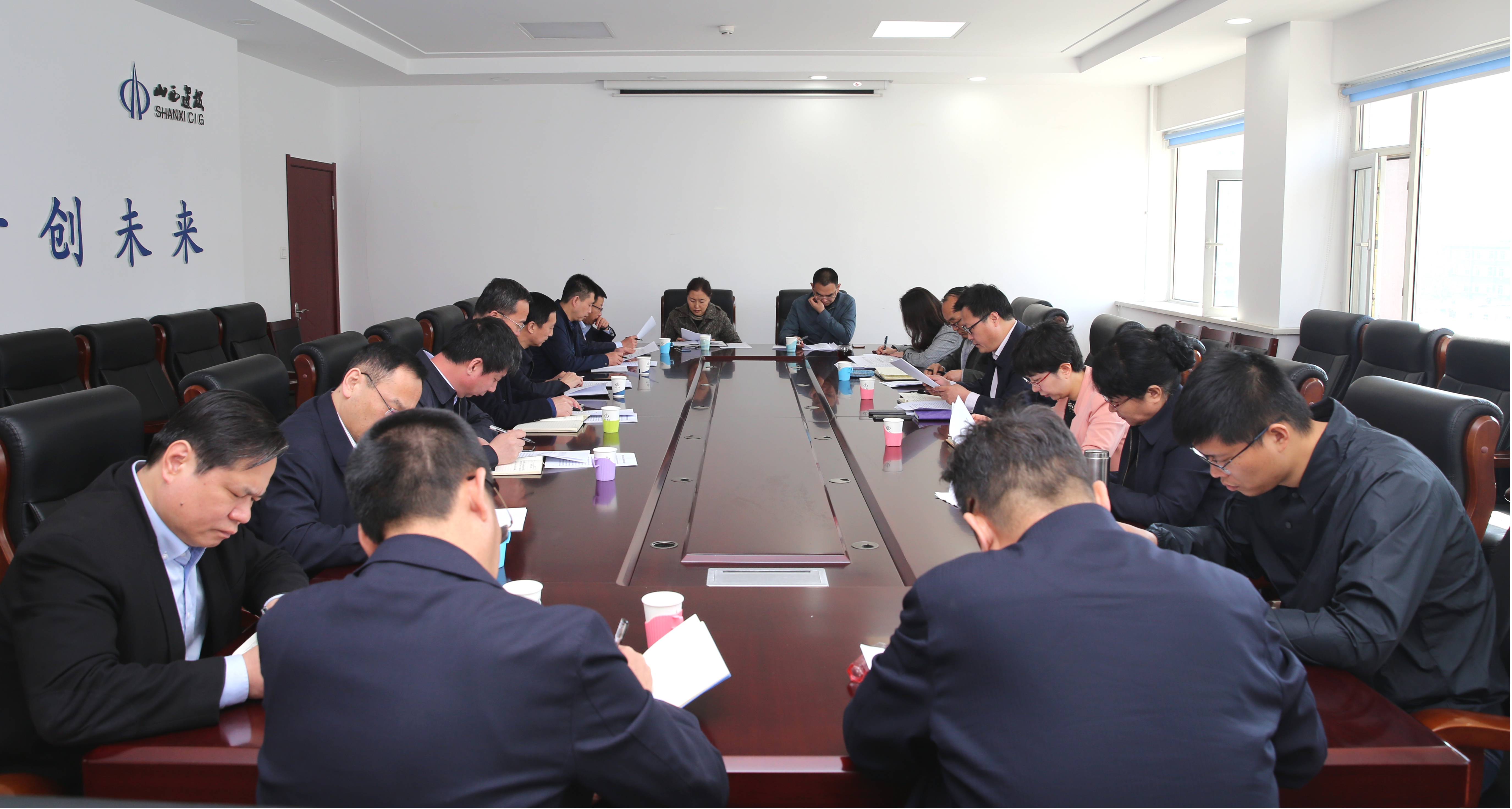 ǿ������ִ������ �����徲��������