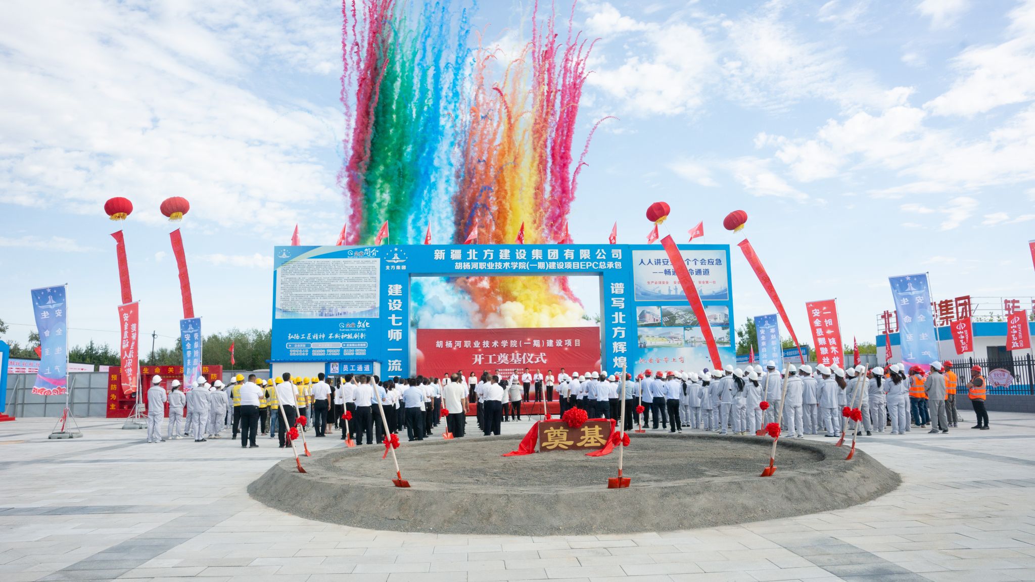 ɽ����Ͷ�ܳа���˾�н��ĺ����ְҵ����ѧԺ��һ�ڣ�GGPoker��Ŀ���е�ڨ��ʽ