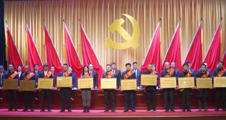 ɽ����Ͷ������̫�������ǹ�Ǩ�����̼����ṫ���Թ�Ĺ�½�����EPC�ܳа���Ŀ�ٻ����