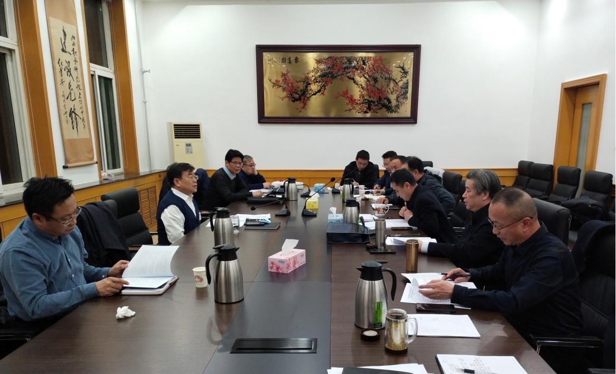 ɽ����Ͷ��е�����š�ʡ��̽Ժ����ѧϰ�᳹ɽ����Ͷ����һ����Ρ�˫���ᡱ�����ȳ�