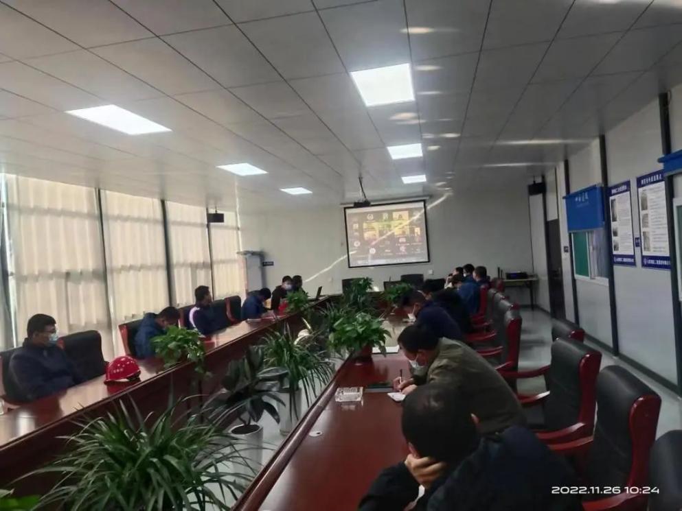 ��ץ���� ���徲��ɽ����Ͷ�������ż�־��ӳ��� ȷ��ʩ���徲