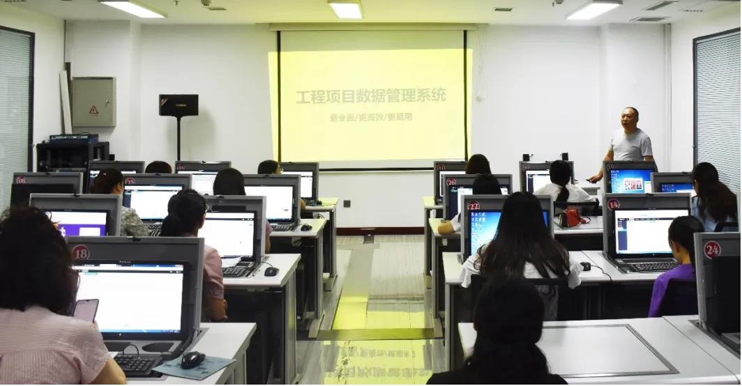 ɽ����Ͷ�����������ֻ���ѵ���ܸ���������