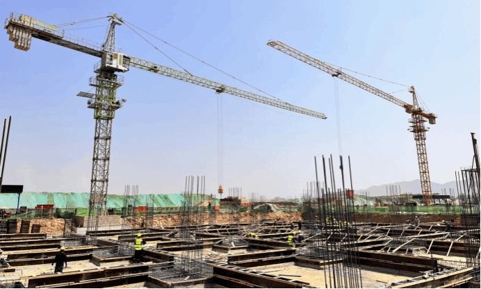 ɽ����Ͷ�������ų��θ����������ն˹�ҵ԰��Ŀ�������չ��ơ�