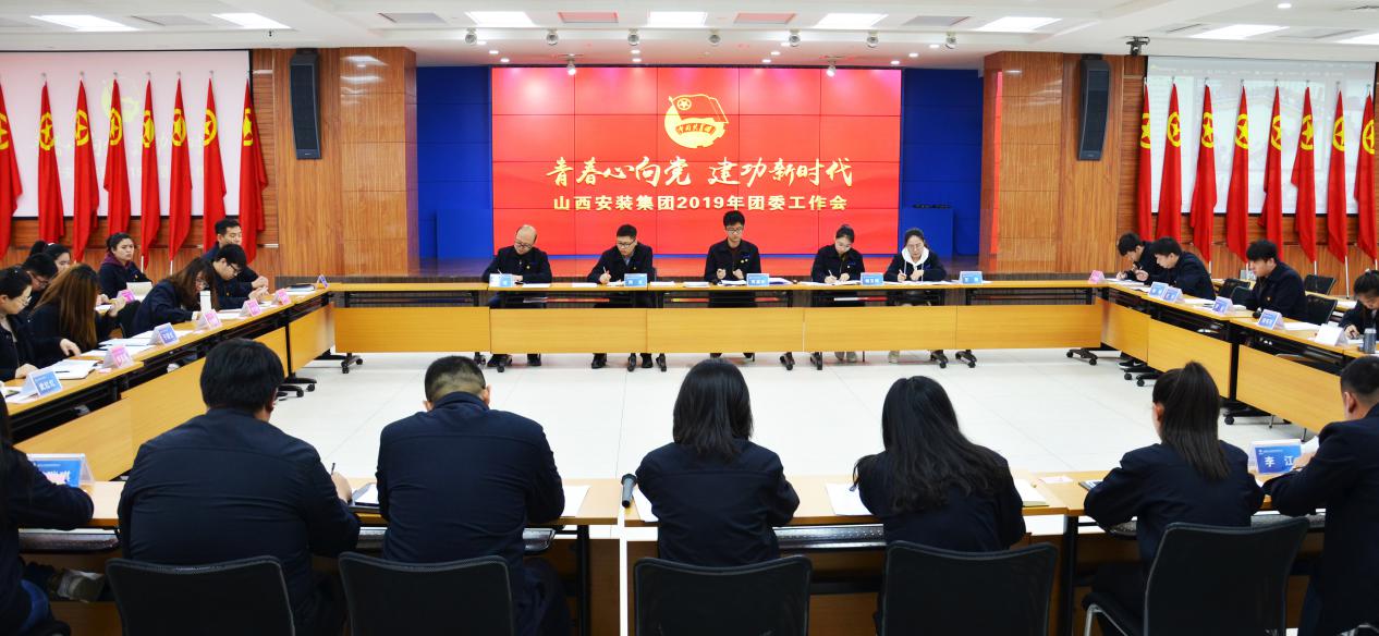 �ഺ���� ������ʱ�� ����ɽ����Ͷװ�ü�����ί��չ���������˶�100�����ߡ�ˢ�����졢�߰���Ϊ��������