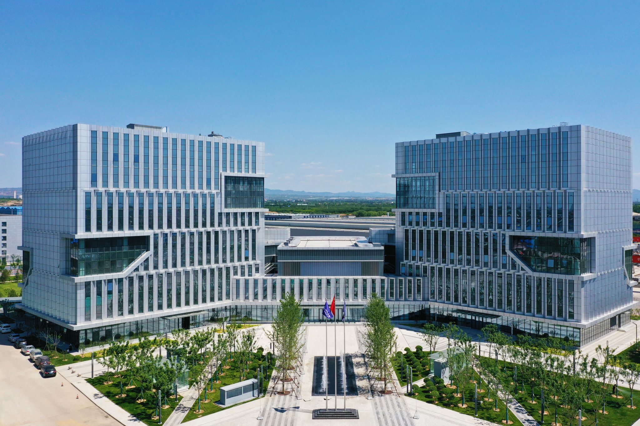 ɽ����Ͷ��������̻�³�ཱ